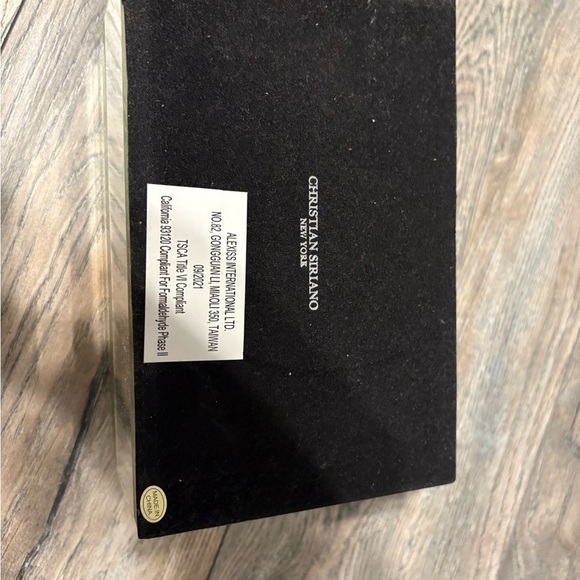 Christian Siriano Jewelry Box - Picture 3 of 3